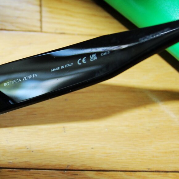 BNWT SS25 BOTTEGA VENETA SUNGLASSES BV1286S 001 - Picture 4 of 10
